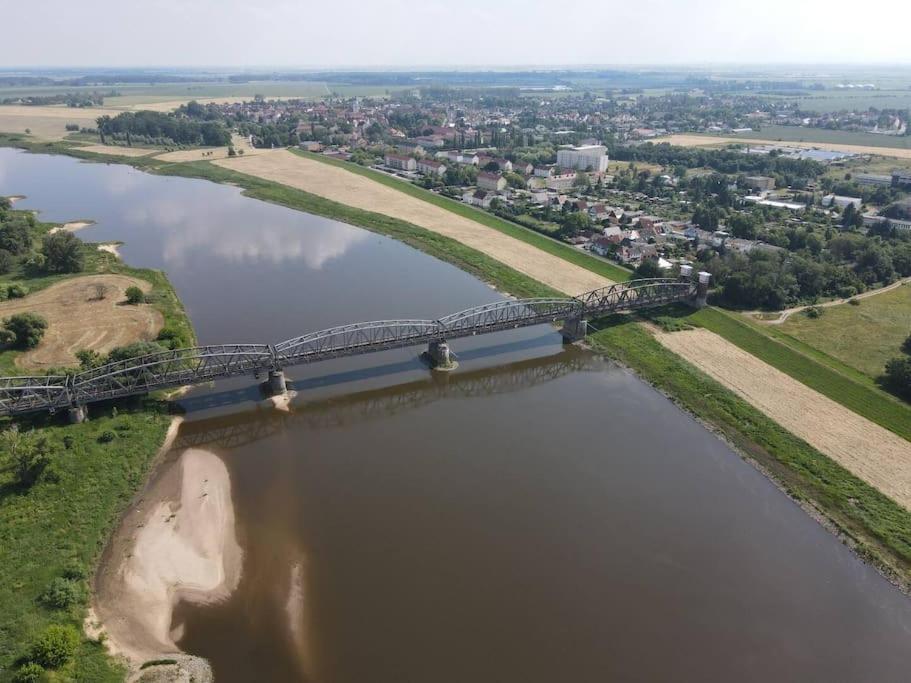 Ferienwohnung Boerdeblick Barby Bagian luar foto